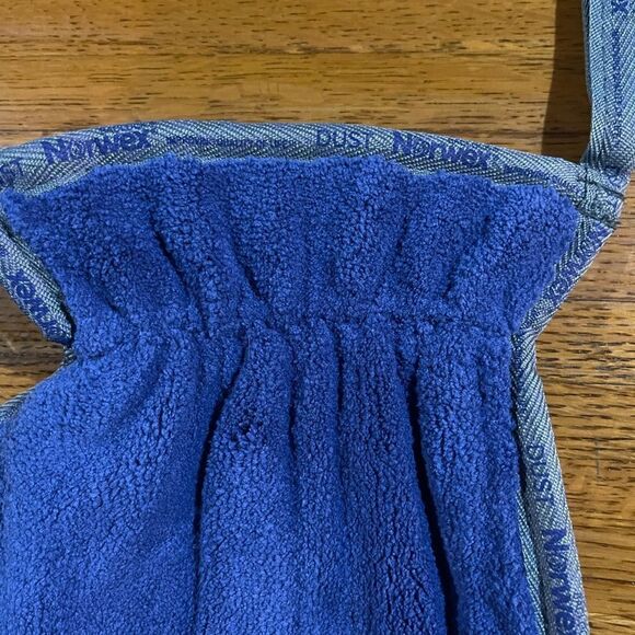 Norwex Dusting Mitt LE Dark Blue NWOT - Picture 2 of 12